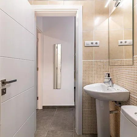 Acogedor En Cercano A La Playa By Alterhome *